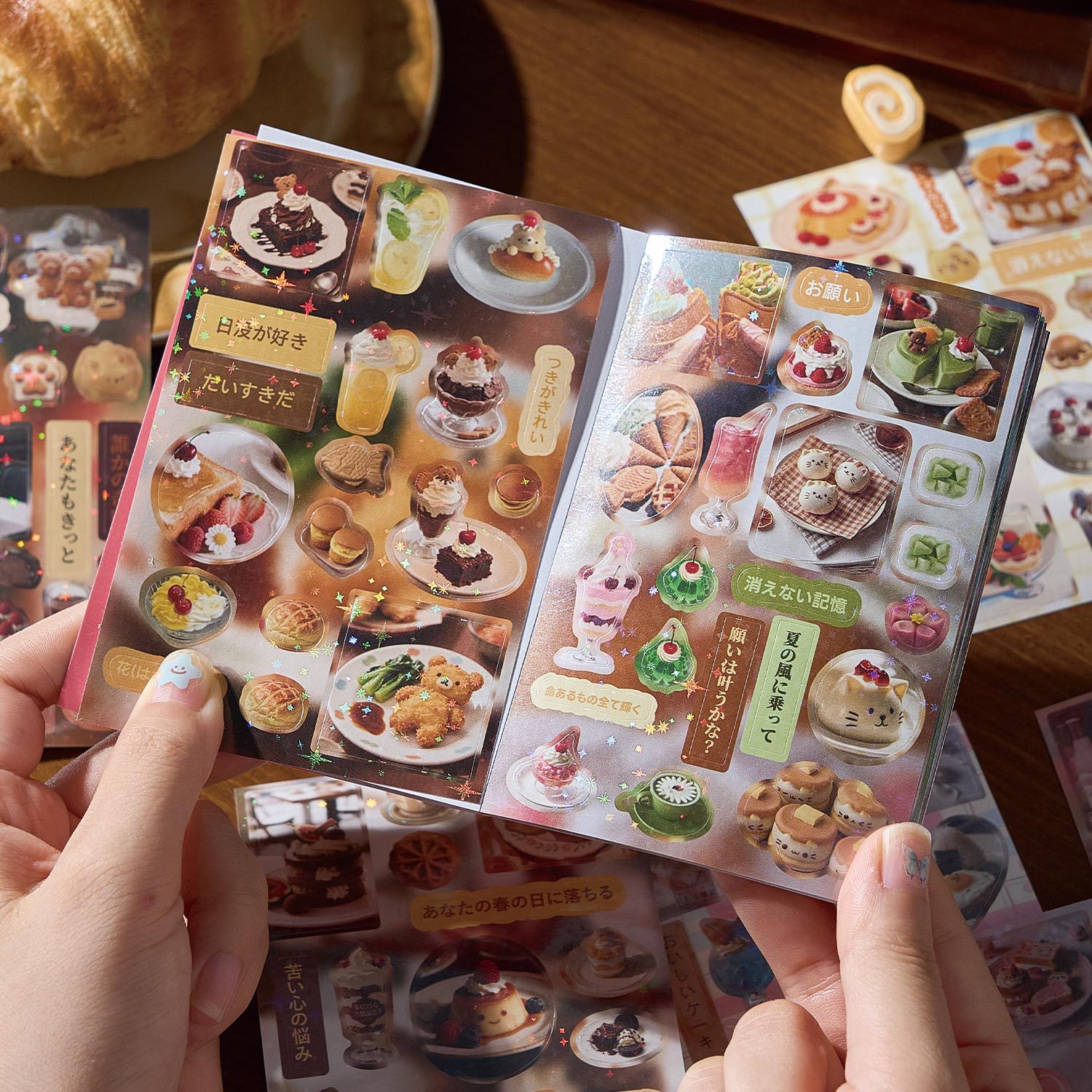 Japanese Snacks - Книга с мембранными наклейками в винтажном